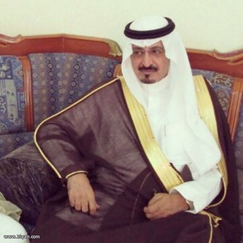 جابر بن علي بن جابر آل ردة على السرير الأبيض