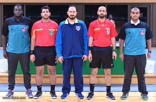 الحكم مسفر عبدالرحمن يشارك في بطولة المناطق