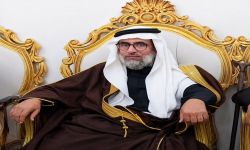 اللواء عبدالله بن غازي الإسيود العلياني يجري عملية جراحية
